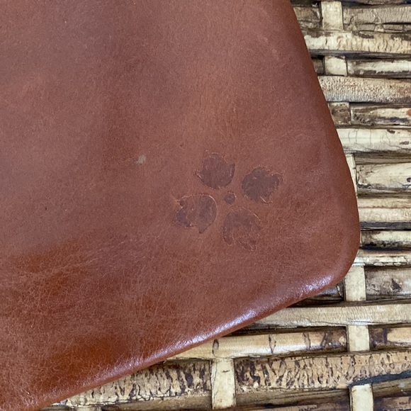 Patricia Nash leather large wristlet bag - Picture 2 of 12